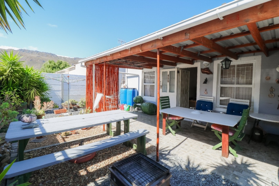 2 Bedroom Property for Sale in Onverwacht Western Cape